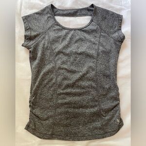 Icyzone Women’s Gray Heathered Workout Top Size Small Athletic Activewear Tee